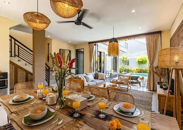 Promo - Trendy 4bd Private In Seminyak