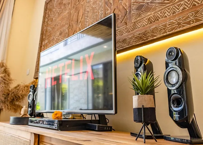 Promo - Trendy 4bd Private In