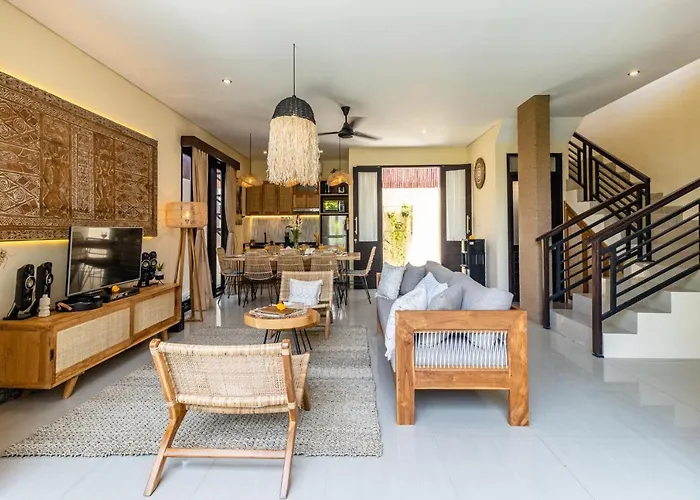 Promo - Trendy 4bd Private In Seminyak
