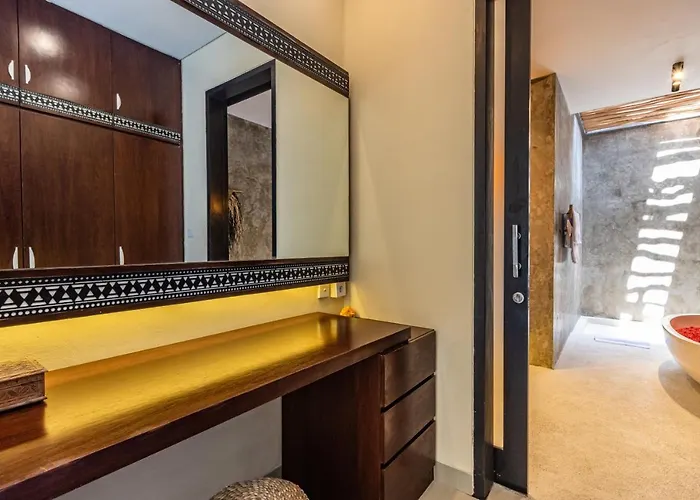 Promo - Trendy 4bd Private In Villa Seminyak